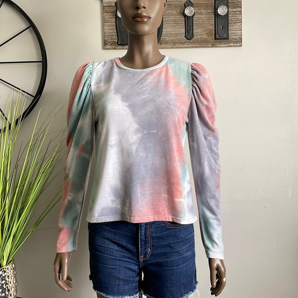 KNOW.NO.CARES  Tie Dye Puff Sleeve Shirt Size S